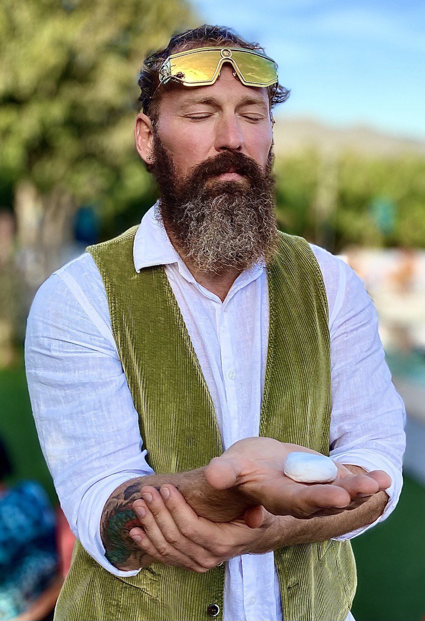 photo_2023-04-12_22-28-34